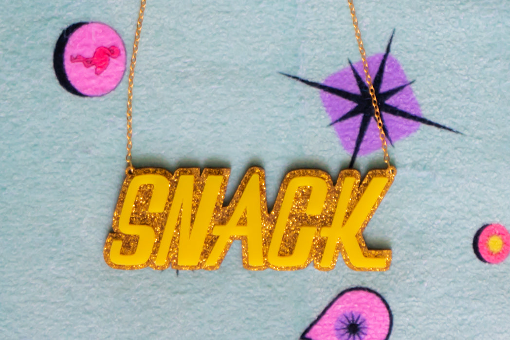 Custom nameplate necklace